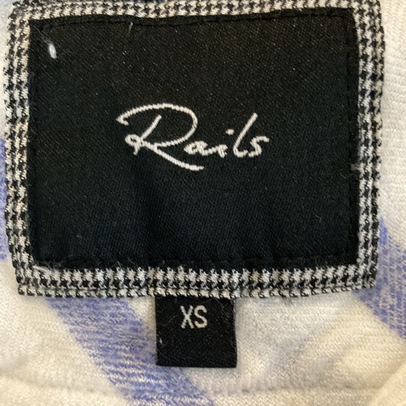 Rails Woman Top/Blouse Size XS Button Front Long Sleeve - Picture 8 of 9